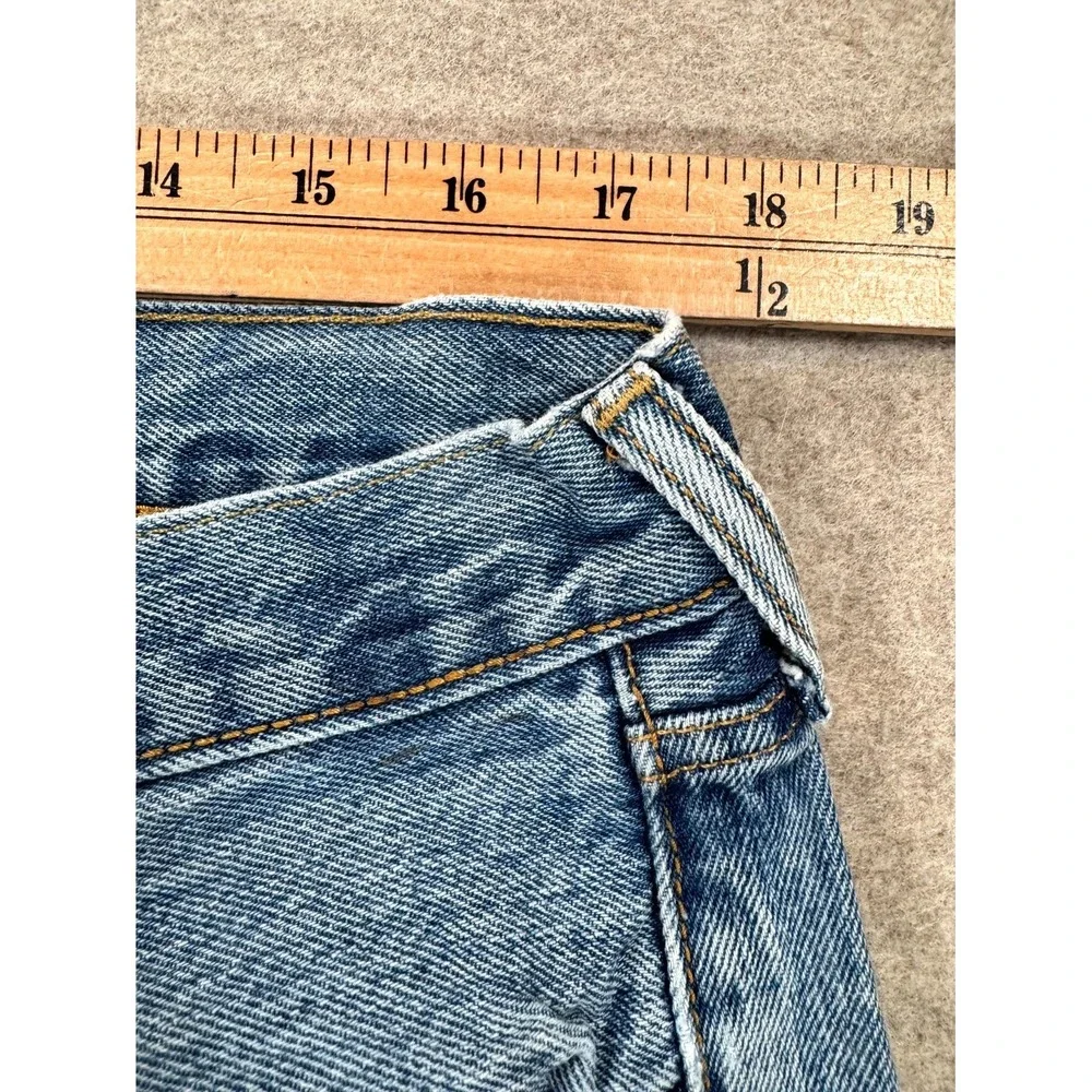 Vintage Levi's 501 Straight Jeans Mens 36x30 Blue Denim Medium Wash Button Fly